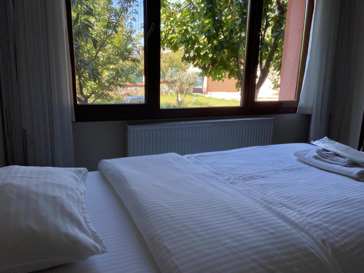 Doga Villa Guest House Buyukcekmece Exterior photo